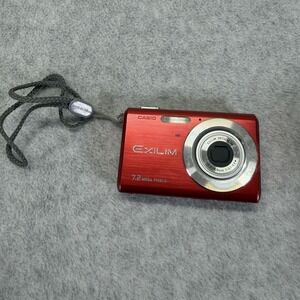 Casio EXILIM EX-Z70 Digital Camera 7.2MP Red UNTESTED/PARTS No Battery